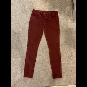 Maroon stretch denim jeans